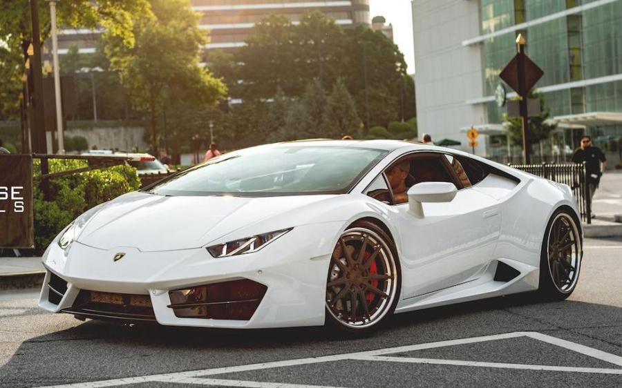 Lamborghini Huracan LP580-2 on Strasse Wheels (SV1 Deep Concave FS) '2018